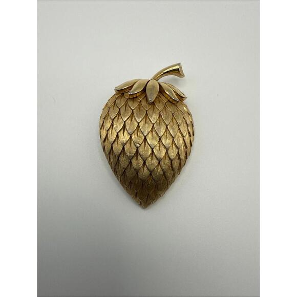 Trifari Jewelry - Vintage Signed Crown TRIFARI Brushed Textured Gold Tone STRAWBERRY Pin Brooch